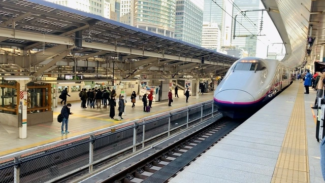 Tàu cao tốc shinkansen ở Tokyo. Ảnh: Thanh niên