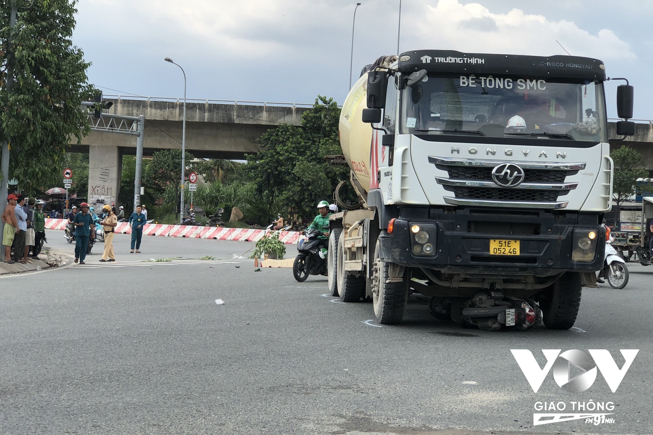 Thời gian qua, vòng xoay Phú Hữu liên tục xảy ra tai nạn giao thông nghiêm trọng