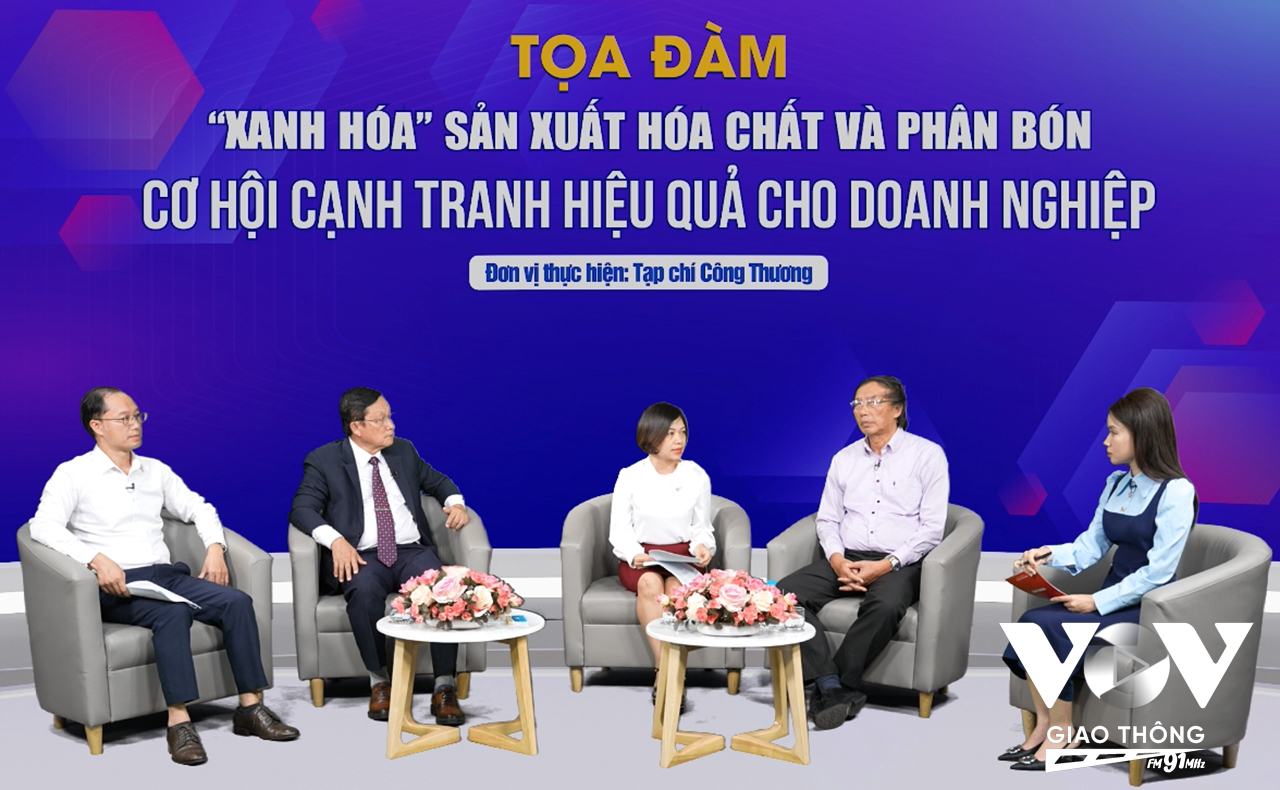 Tọa đàm “Xanh hóa” sản xuất hóa chất và phân bón: Cơ hội cạnh tranh hiệu quả cho doanh nghiệp ngày 24/10