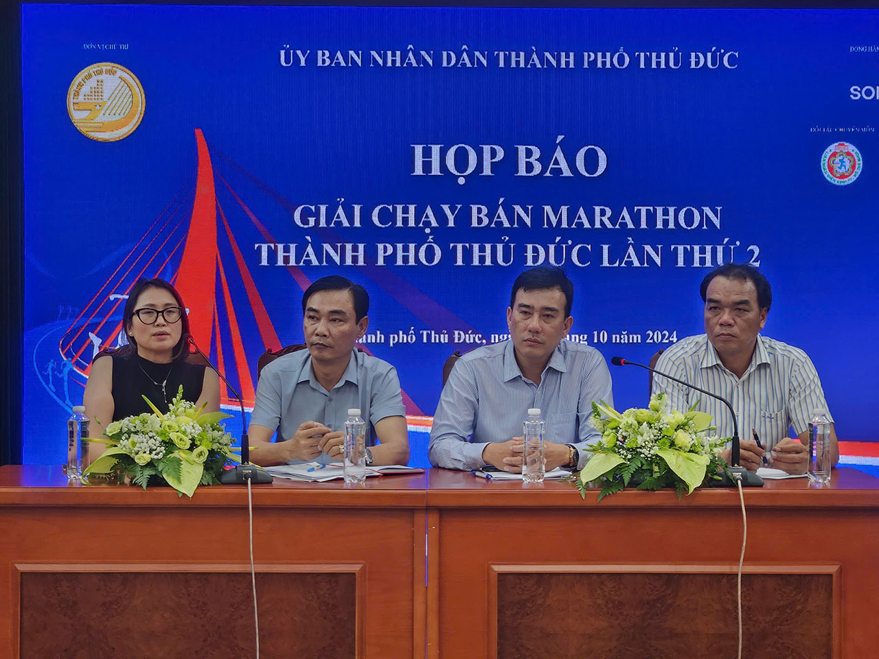 4 thông điệp chính của giải chạy bán Marathon TP Thủ Đức lần thứ 2 năm 2024 là “Cùng chạy - Cùng vui - Cùng sống xanh - Cùng chia sẻ”.