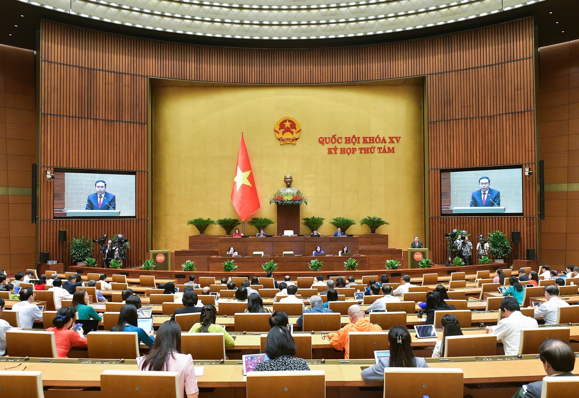 Quang cảnh phiên chất vấn và trả lời chất vấn. Ảnh: chinhphu.vn