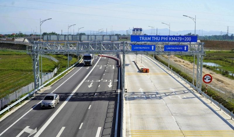 Cao tốc Diễn Châu - Bãi Vọt qua Nghệ An và Hà Tĩnh chính thức được thu phí từ 0h ngày 5/1/2025 (Ảnh: VETC)