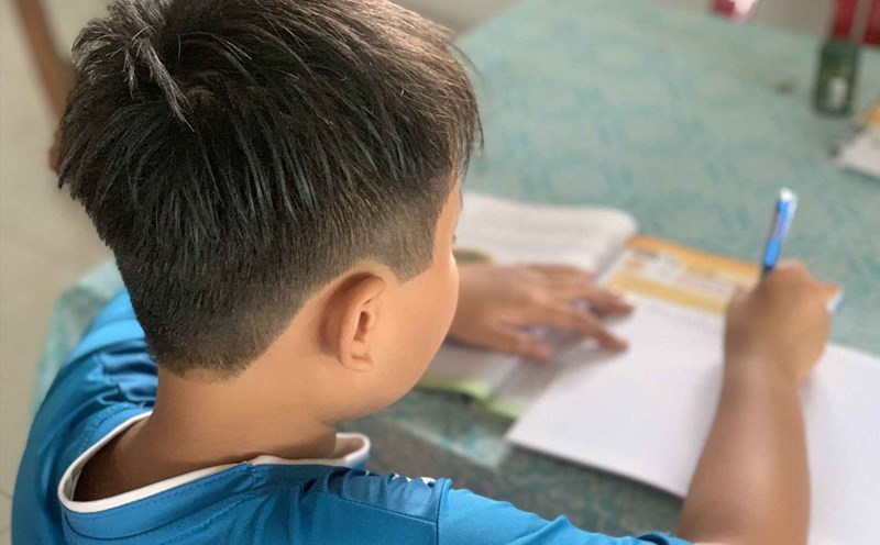 Bao nhiêu trẻ em thực sự mong muốn đến các lớp học thêm, sau khi đã ở trường cả ngày? (Ảnh minh họa. Nguồn: Lao động)