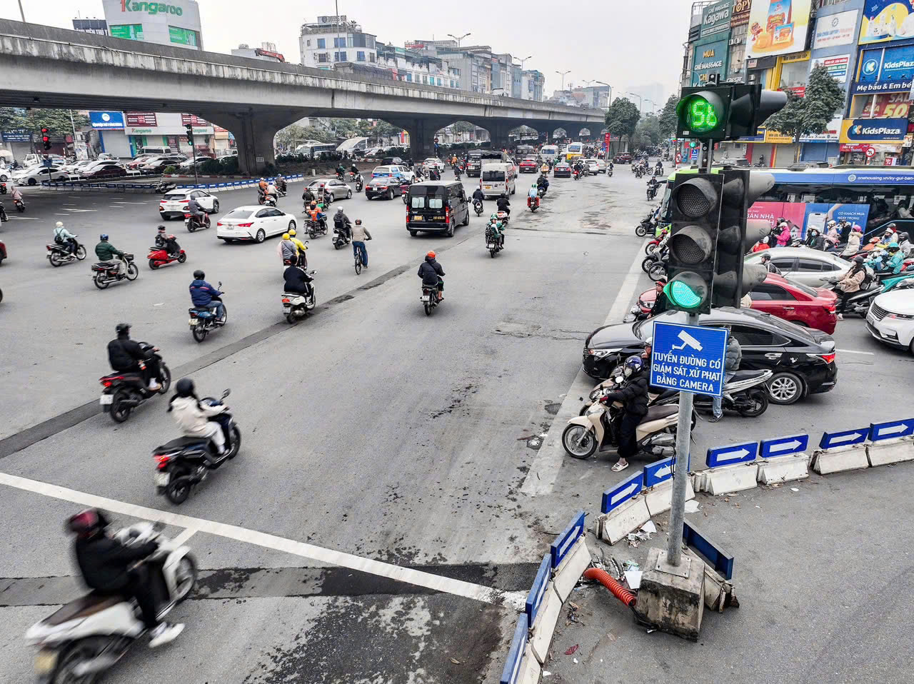 Lực lượng CSGT là đơn vị duy nhất có nhiệm vụ, thẩm quyền vận hành, khai thác, điều khiển đèn tín hiệu