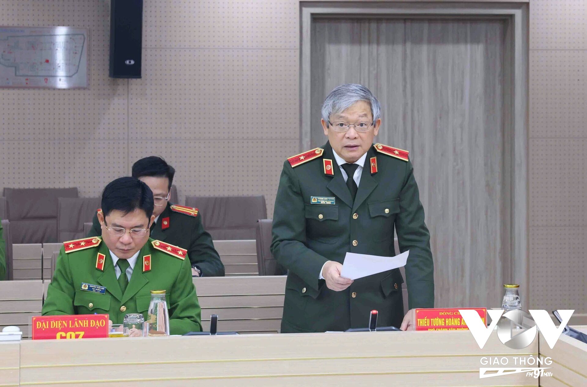 Thiếu tướng Hoàng Anh Tuyên, người phát ngôn Bộ Công an thông tin tại cuộc họp