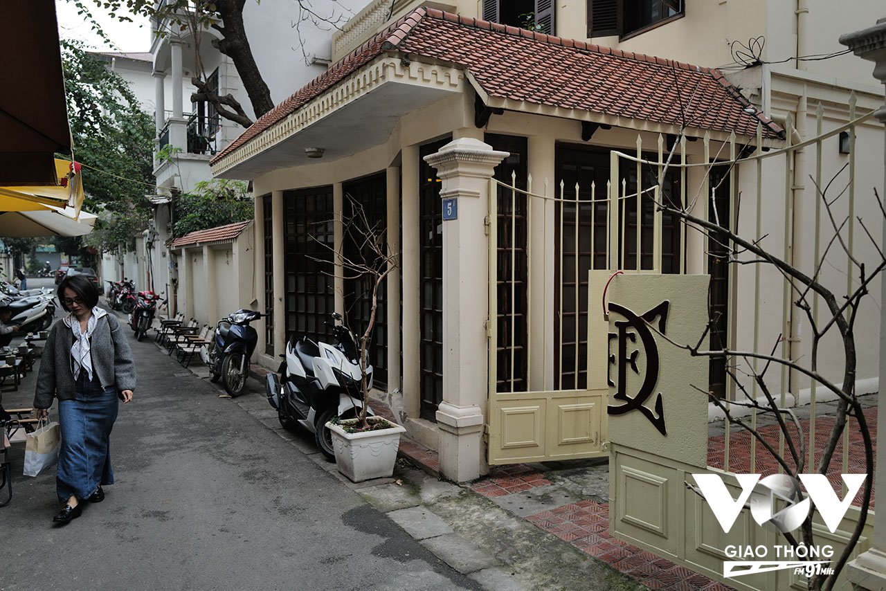 Ngôi nhà thuộc Viện Viễn Đông Bác Cổ...