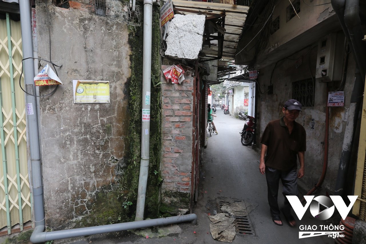 Những ngõ nhỏ sâu hun hút