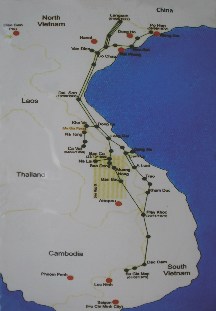 Hệ thống đường ống xăng dầu