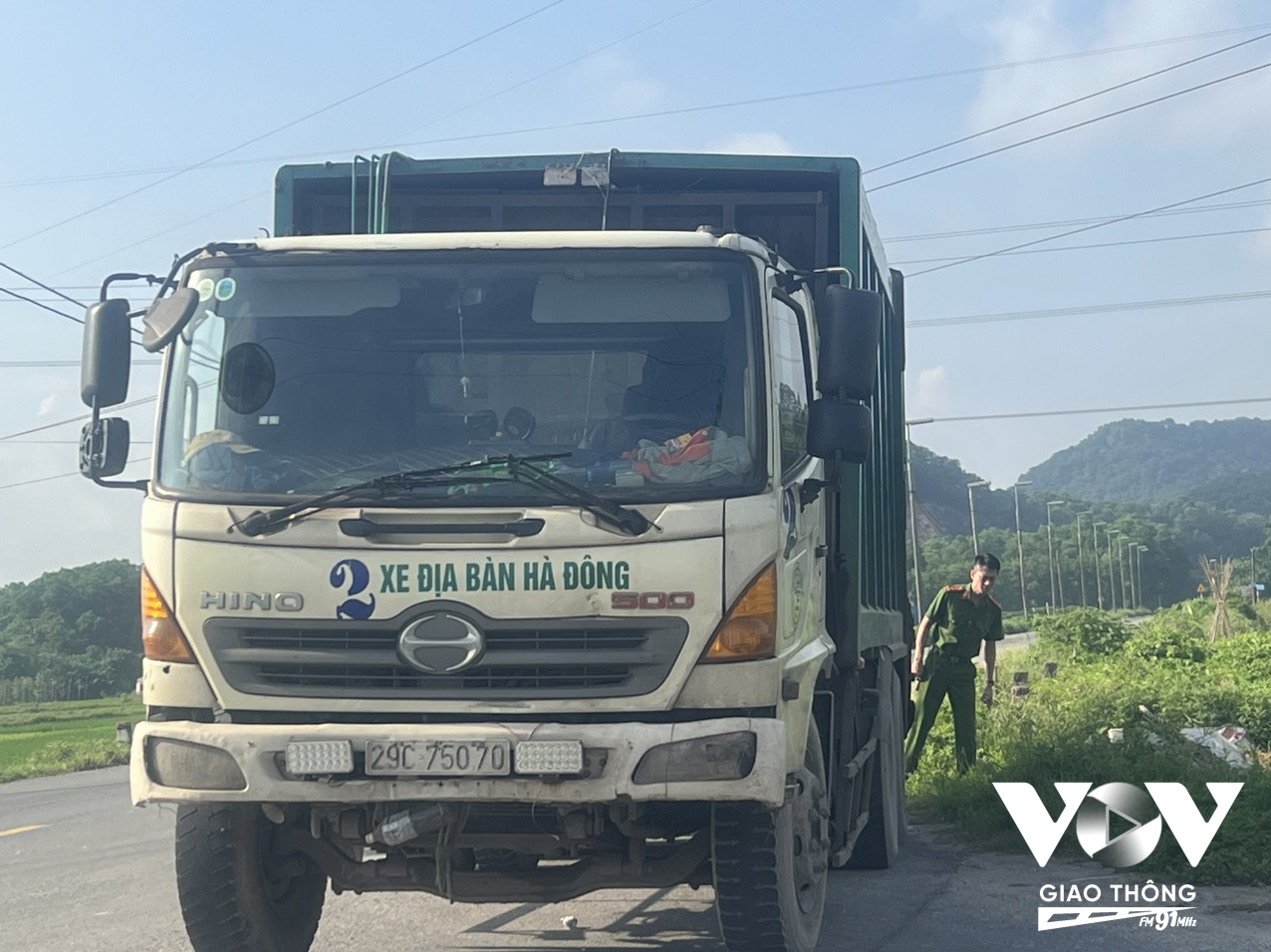 Chính quyền xã đã phối hợp lực lượng chức năng xử lý nhiều trường hợp vi phạm nhưng tình trạng này vẫn tái diễn