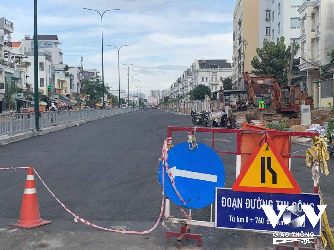 Đoạn đường từ giao lộ Nguyễn Thái Sơn đến Lương Ngọc Quyến đang chờ được thảm nhựa, dự kiến hoàn thành trước 30/4