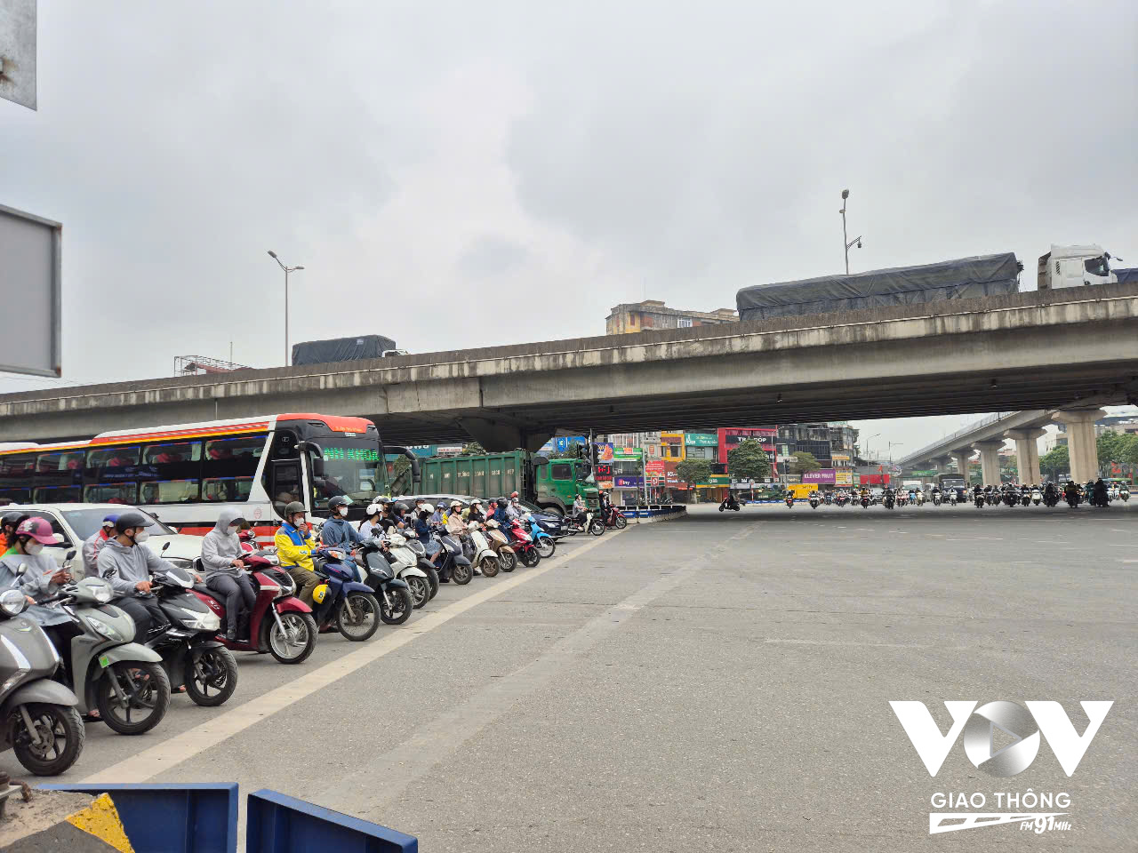 Sau 3 tháng triển khai nghị định 168, ý thức chấp hành luật giao thông của người dân đã có chuyển biến đáng kể