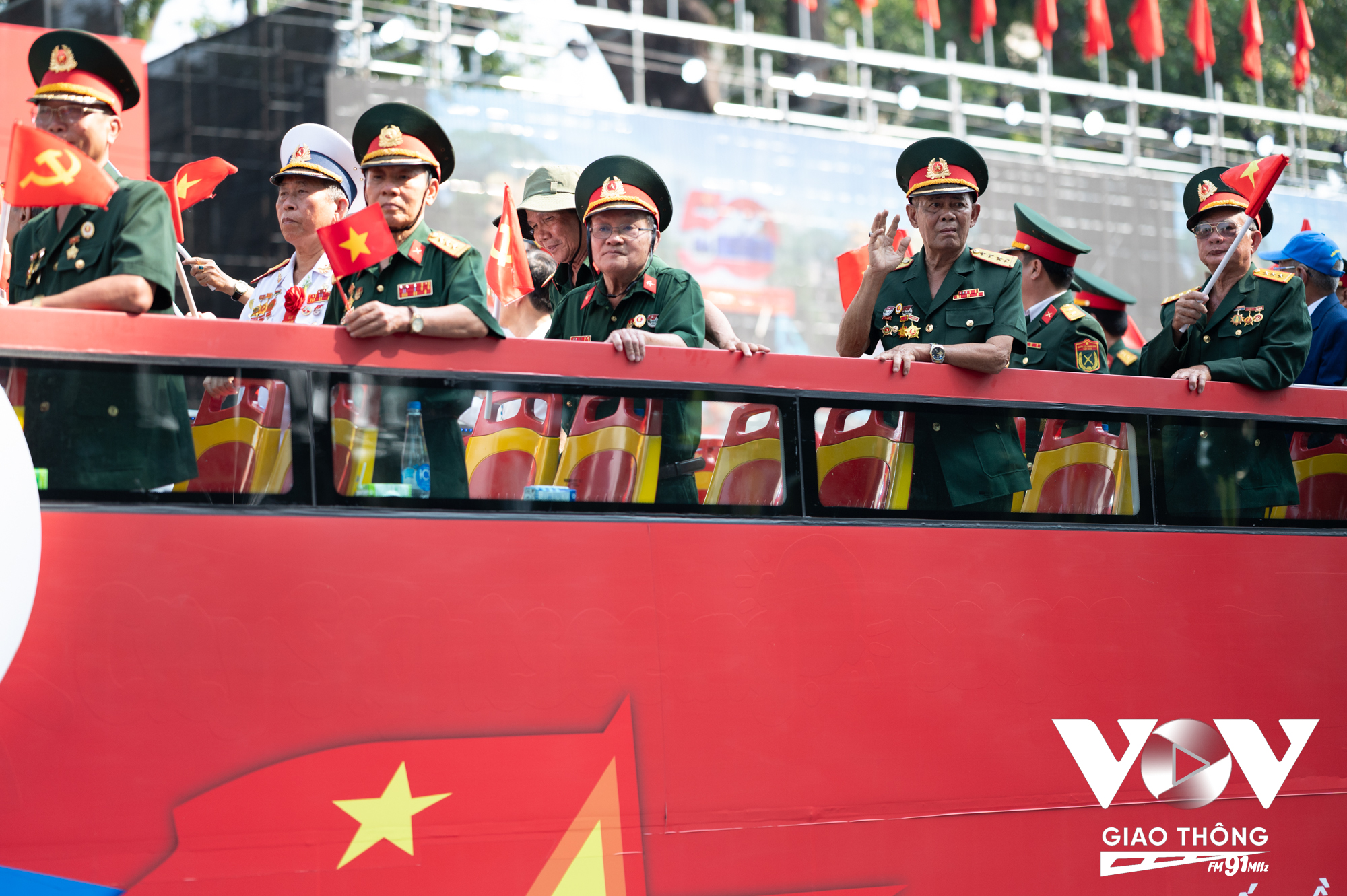 Đây là những cá nhân, tập thể trung thành với Tổ quốc, với Chủ nghĩa xã hội; có thành tích đặc biệt xuất sắc trên mọi lĩnh vực, cống hiến, hy sinh quên mình trong chiến đấu, giữ gìn an ninh, trật tự an toàn xã hội và nền độc lập, tự do của nước nhà; cùng các nhân chứng lịch sử tiêu biểu, là những bậc tiền bối và có nhiều đóng góp trong các cuộc kháng chiến, cứu nước. 