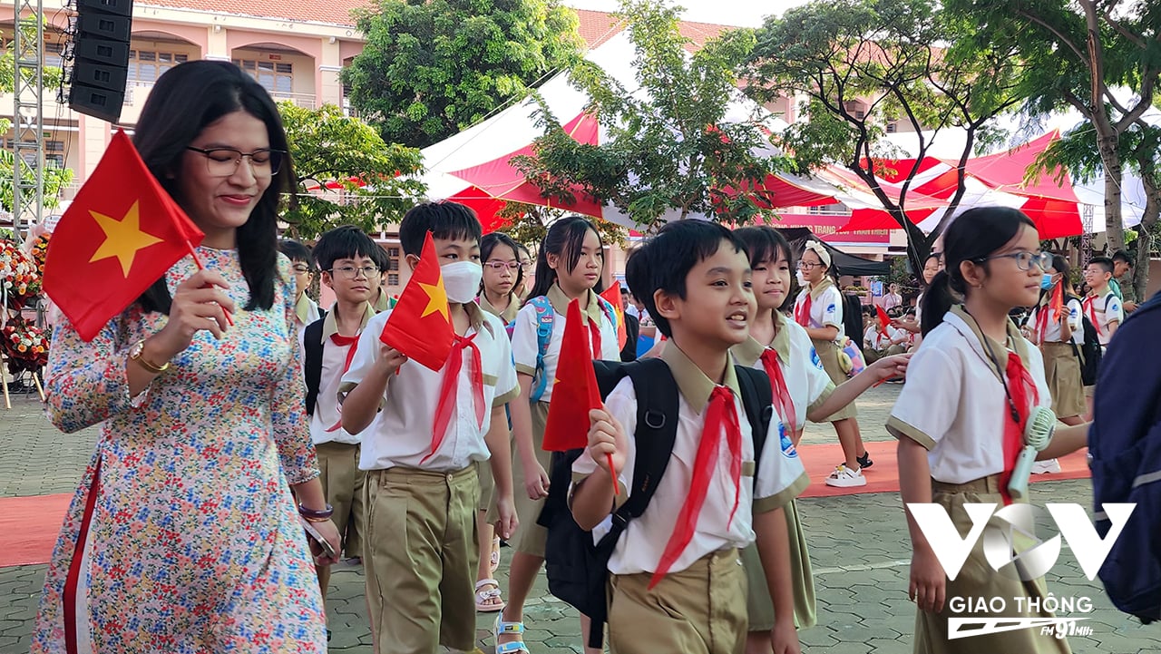 TPHCM đã chính thức bỏ địa giới hành chính xã, phường trong tuyển sinh lớp 1 và tuyển sinh lớp 6.