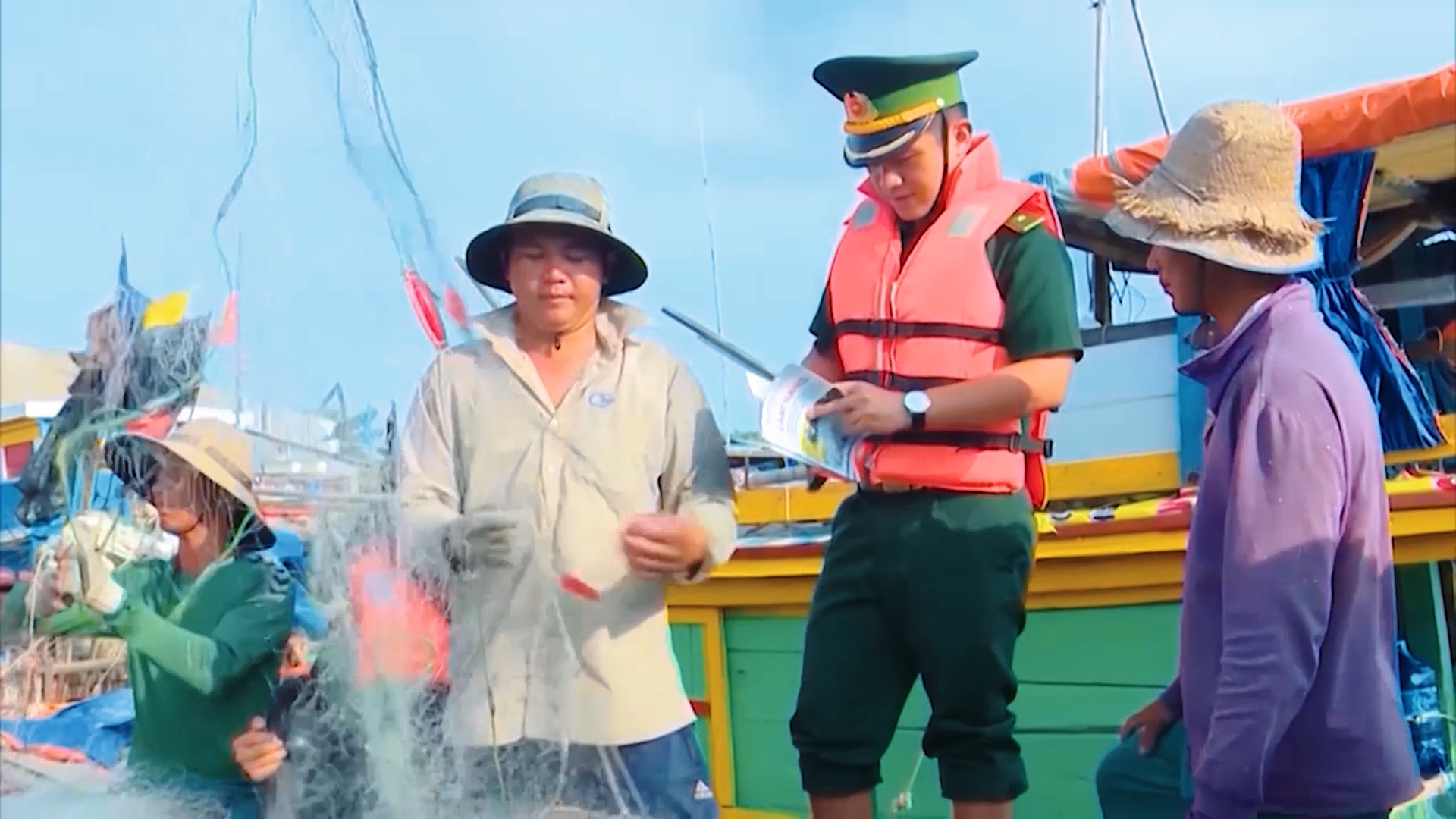 Tuyên truyền kiến thức pháp luật về biển, đảo_ hướng dẫn kỹ thuật khai thác, đánh bắt thủy sản
