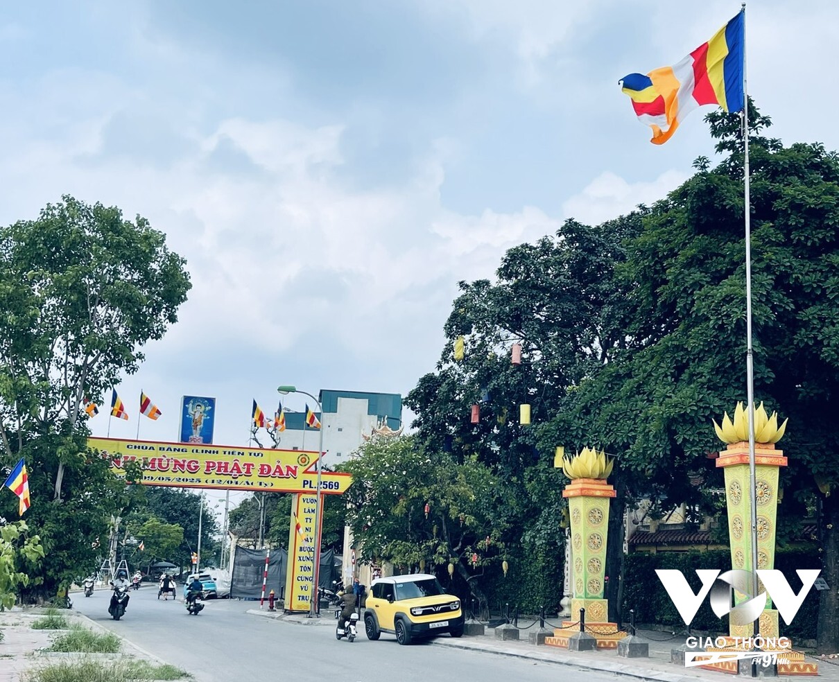 Những con đường sẽ đẹp đẽ và đáng yêu nếu “Phật tính” hiển lộ mọi nơi, chứ không chỉ khi ngang qua một mái chùa