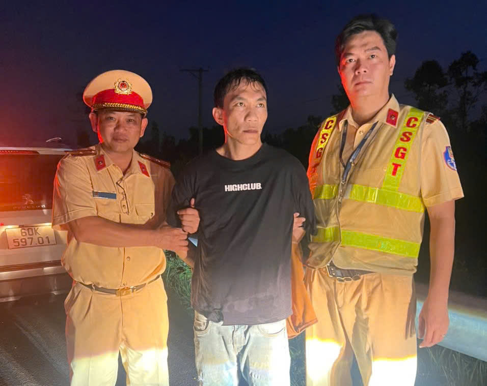Tổ công tác sau đó đã bàn giao nghi can và tang vật cho Công an tỉnh Đồng Nai