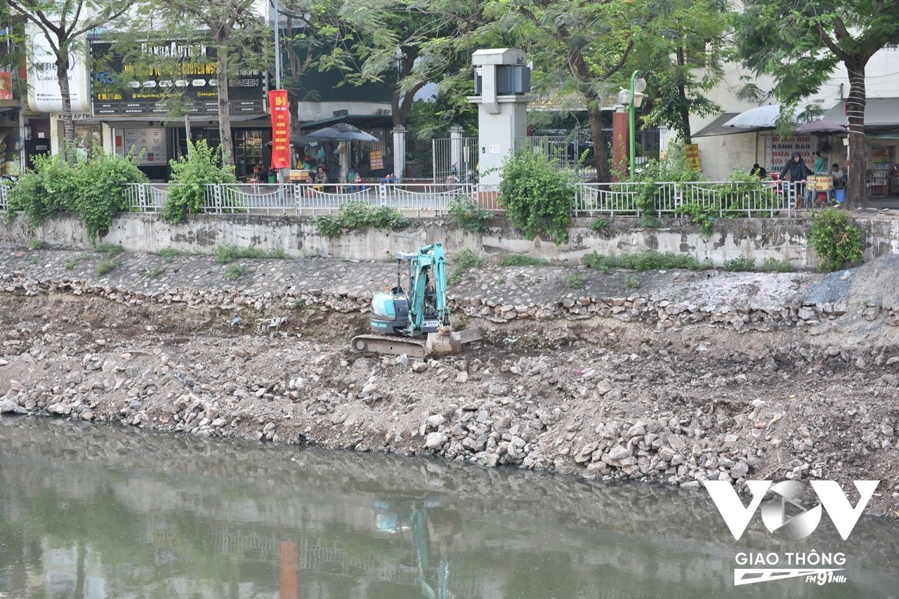 Dự án ''hồi sinh'' sông Tô Lịch đang được triển khai với nhiều kỳ vọng của người dân về một ''dòng sông xanh''