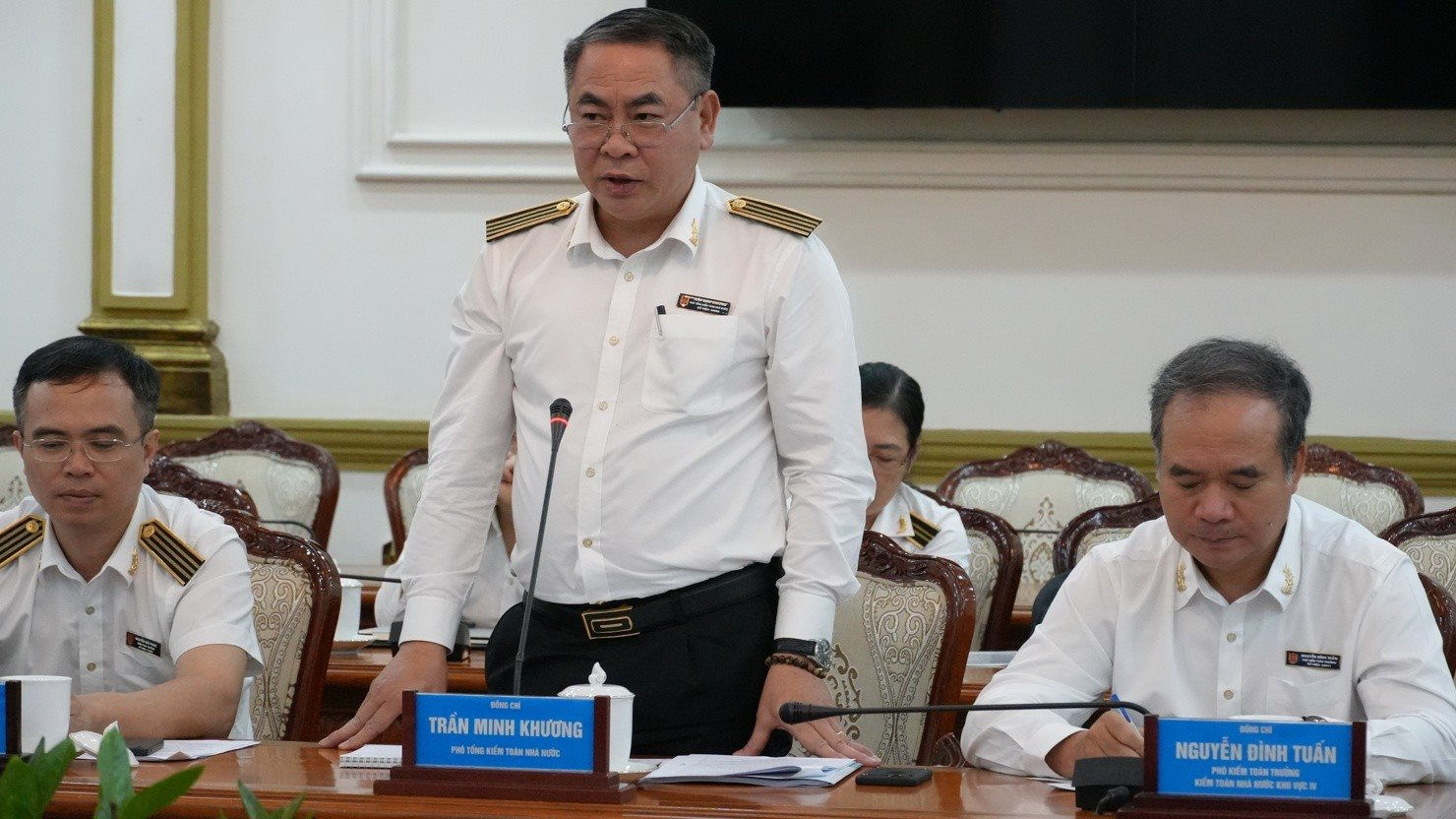 Phó Tổng Kiểm toán Nhà nước Trần Minh Khương phát biểu tại hội nghị (Ảnh - Báo Kiểm toán).