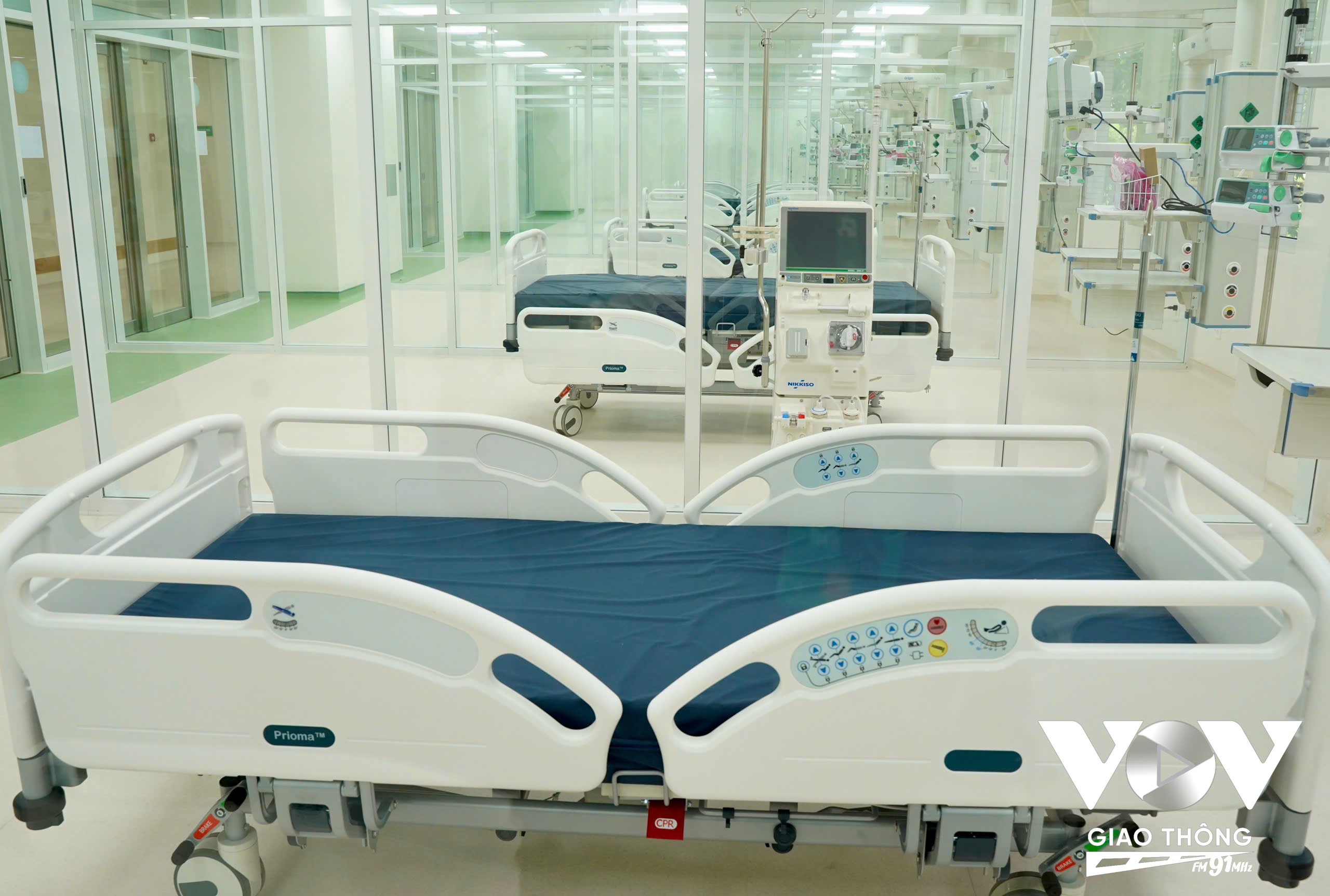 Bệnh viện Đa khoa 1.000 giường với tổng vốn đầu tư 2.500 tỉ đồng được xem là cơ sở lưỡng dụng điều trị quân dân y giảm áp lực quá tải cho TP.HCM và khu vực lân cận