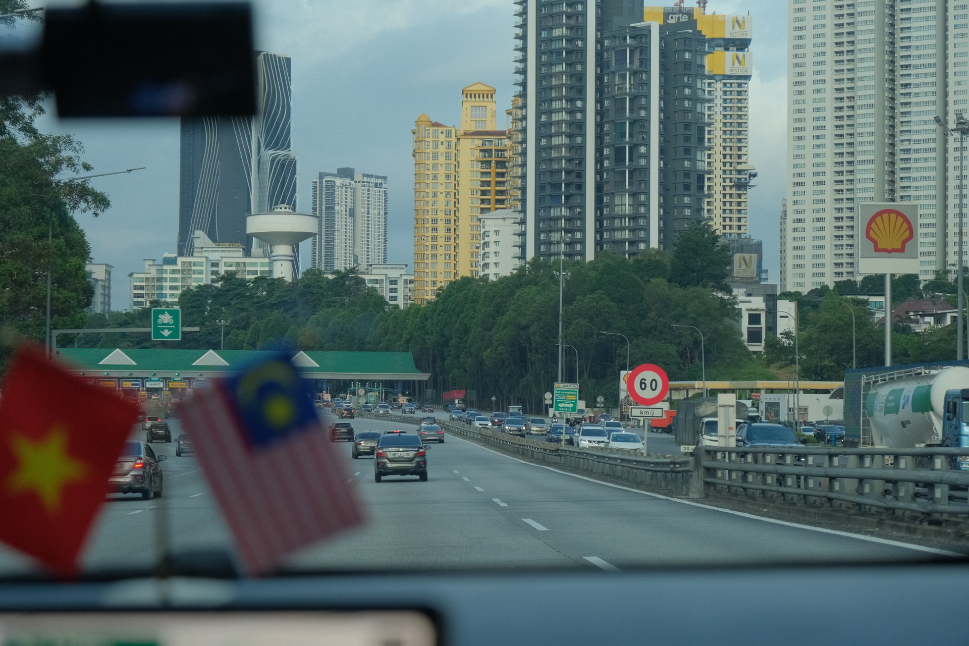 Theo anh Trọng, đây là con đường dẫn vào trung tâm Kuala Lumpur.