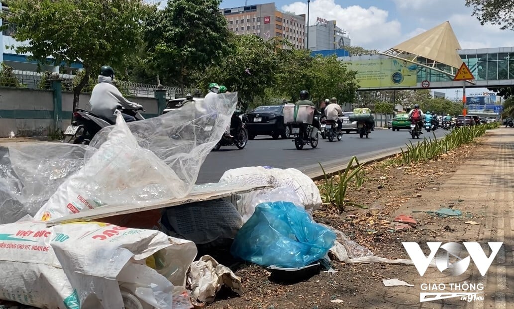 TP.HCM đang xây dựng cơ sở dữ liệu về chủ nguồn thải sinh hoạt để tính đúng – đủ tiền thu gom xử lý rác ở các hộ dân.