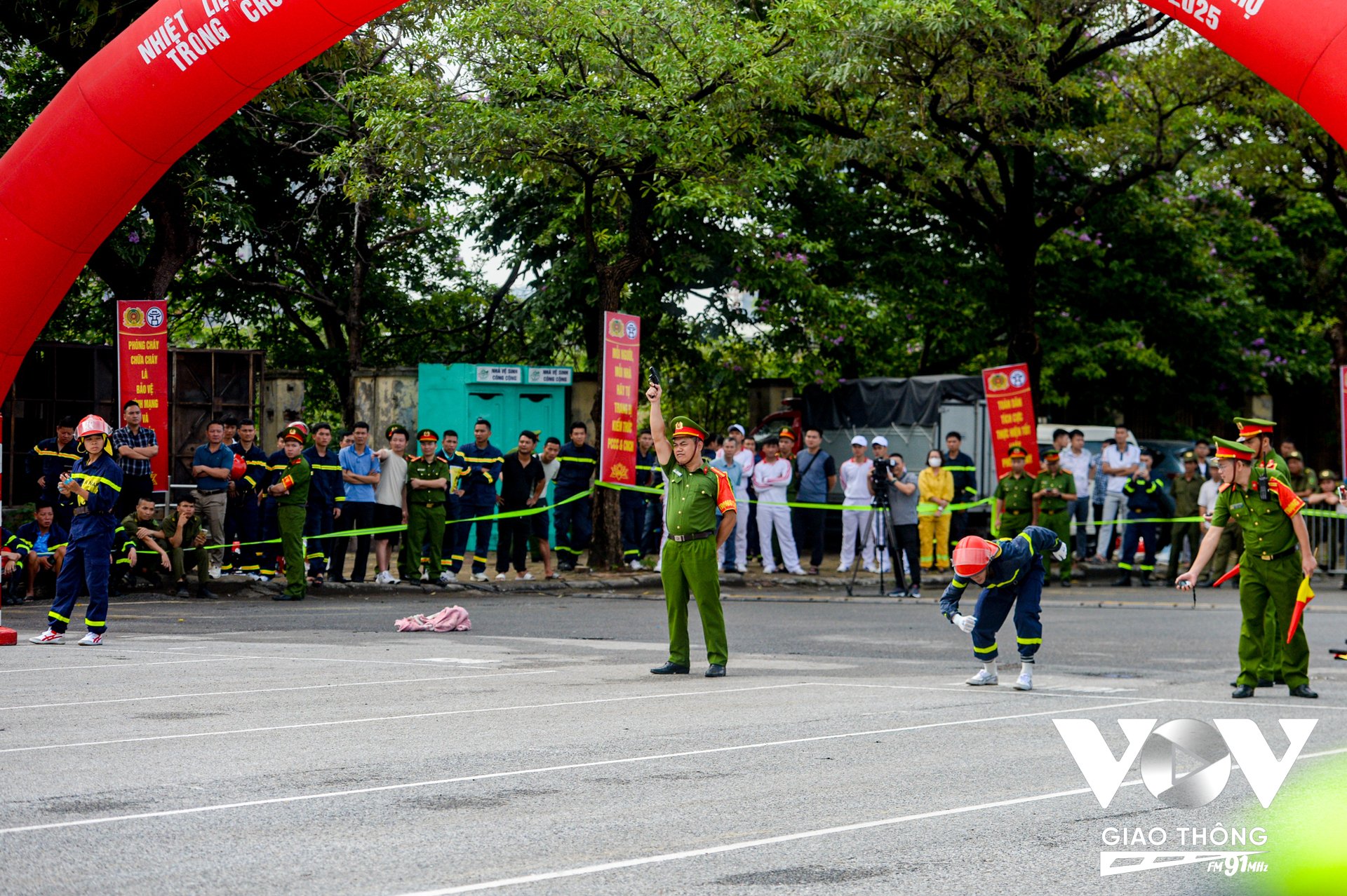 Để tạo điều kiện thuận lợi nhất cho các vận động viên, Công an thành phố Hà Nội đã chuẩn bị chu đáo từ cơ sở vật chất hiện đại, đảm bảo an ninh, an toàn tuyệt đối và hỗ trợ, hướng dẫn, tạo điều kiện tốt nhất để các đoàn vận động viên yên tâm khi tham gia hội thi.