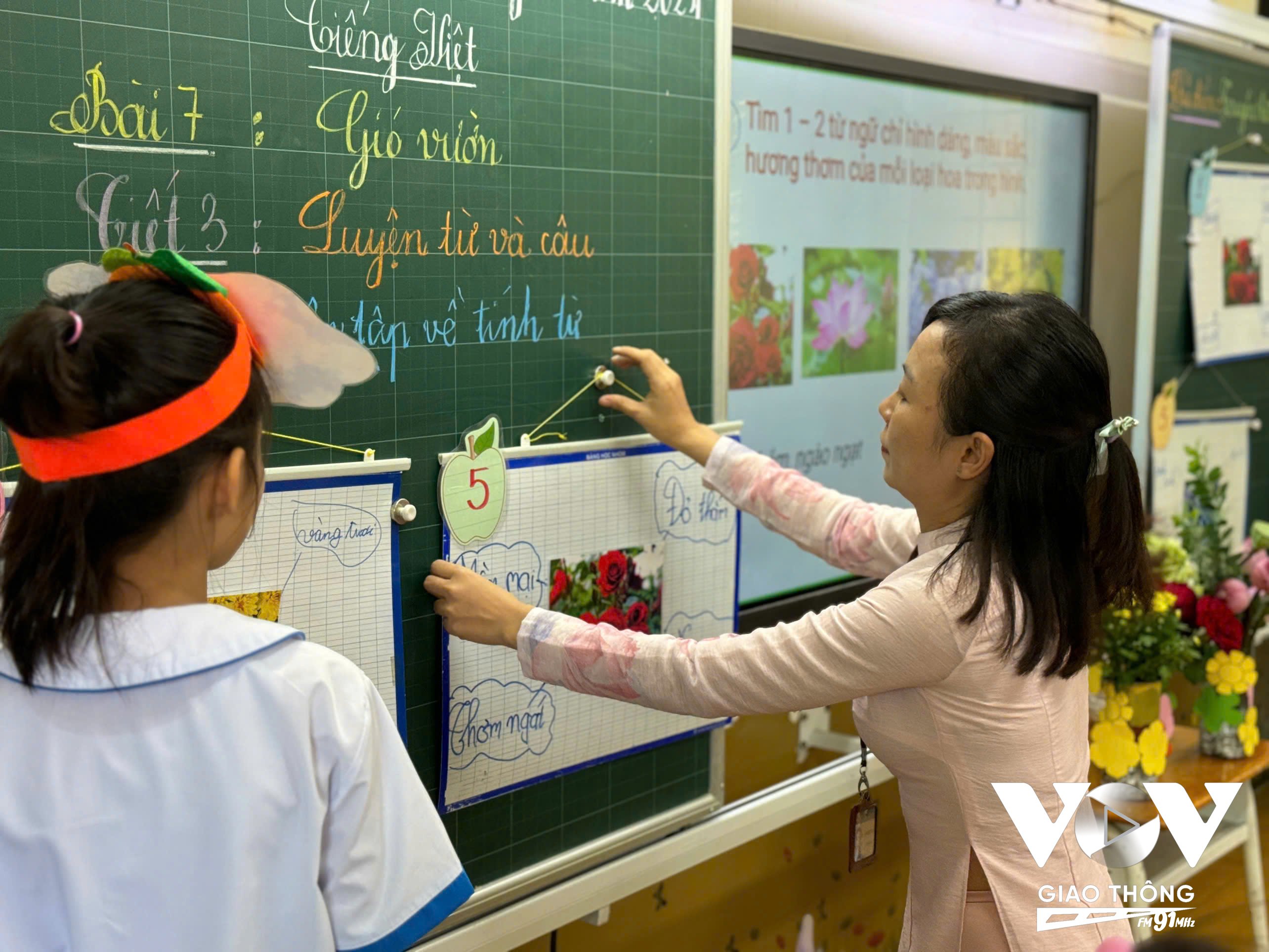Vừa qua Quốc hội đã thông qua Luật Nhà giáo mới sắp xếp lương của nhà giáo sẽ được xếp cao nhất trong hệ thống thang bậc lương hành chính sự nghiệp