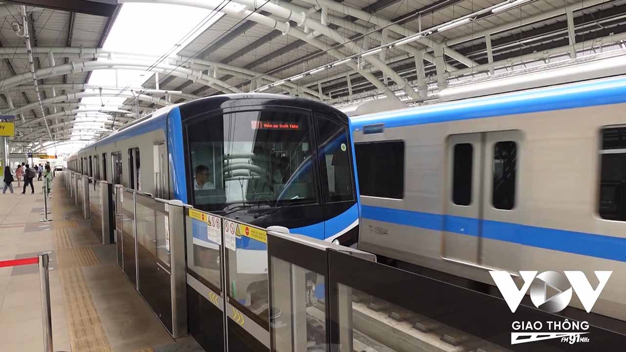 TP.HCM hiện đang trong quá trình phát triển mạnh mẽ hệ thống GTCC, đặc biệt là các tuyến đường sắt đô thị