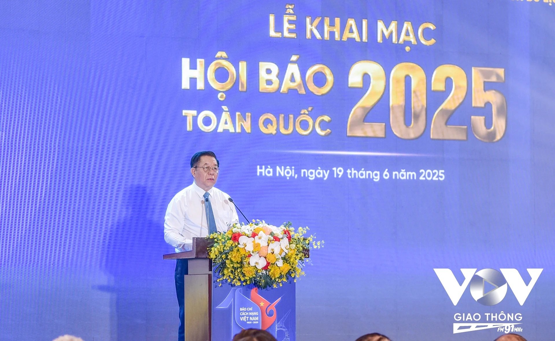 Ông Nguyễn Trọng Nghĩa - Ủy viên Bộ Chính trị, Bí thư Trung ương Đảng, Trưởng Ban Tuyên giáo và Dân vận Trung ương