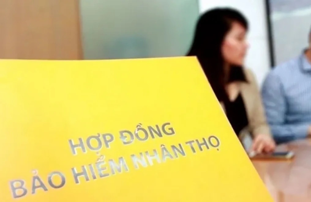 Nhiều sản phẩm bảo hiểm nhân thọ sẽ bị ngừng bán từ ngày 1/7 (Ảnh: Báo Thanh Niên)