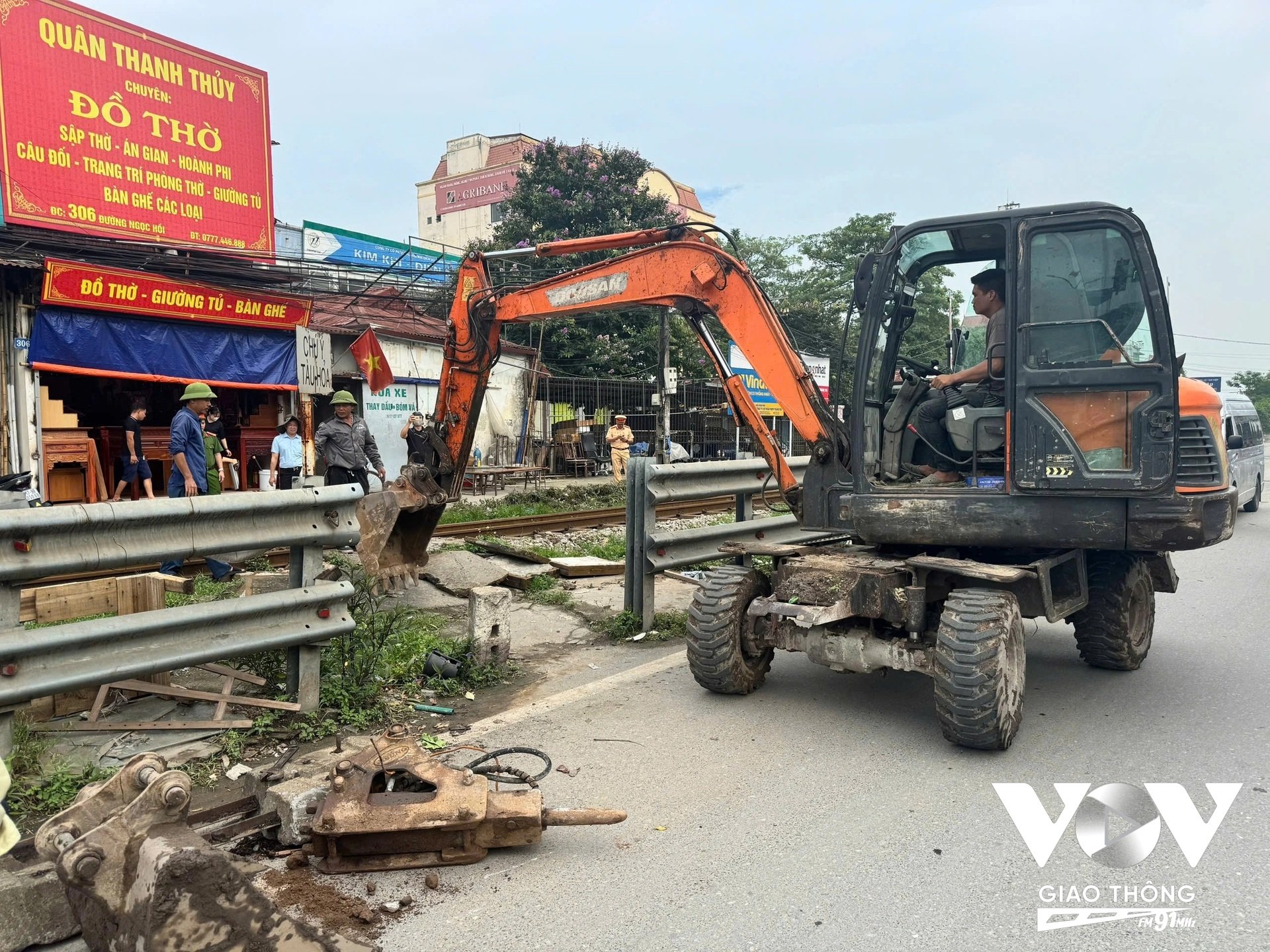 Trong 6 tháng năm 2025 Thành phố Hà Nội tổ chức rào đóng được 10 lối đi tự mở và rào thu hẹp một số lối đi