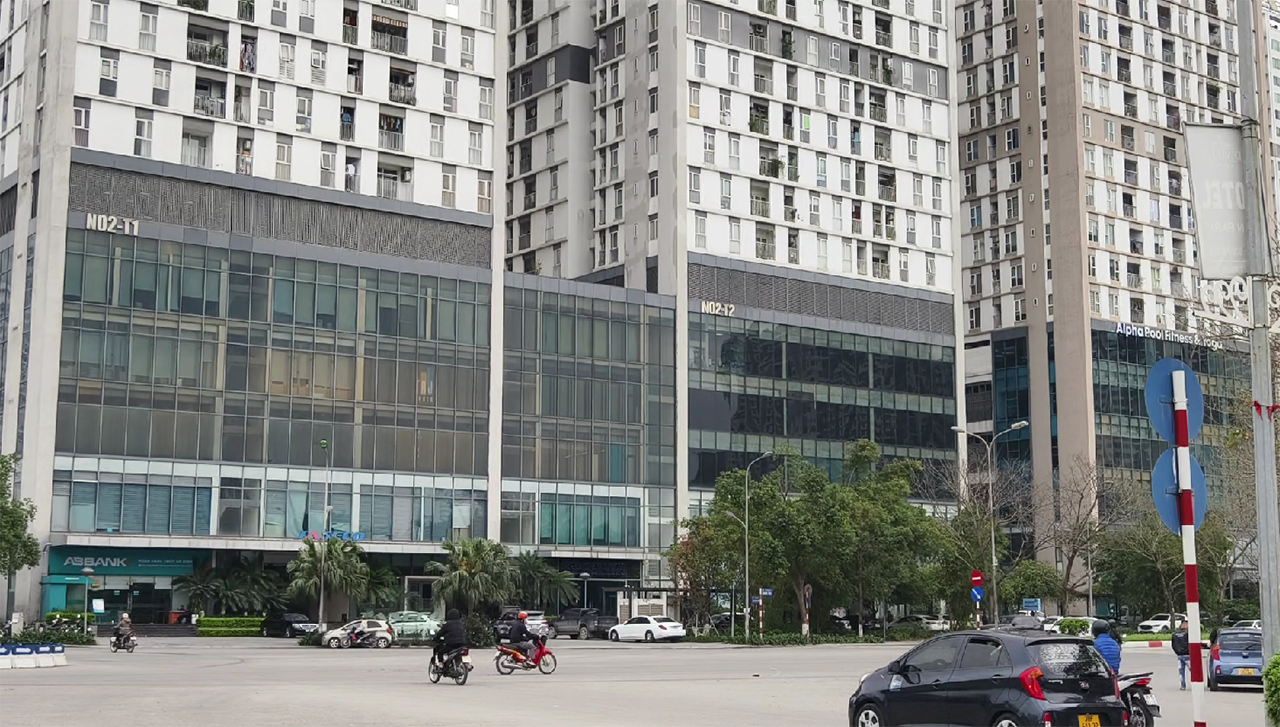 Tuy nhiên, Chủ đầu tư cấp 1 - Hancorp và chủ đầu tư thứ cấp - Vietin chưa hoàn thành thủ tục xác định công nhận chủ đầu tư dự án đối với dự án N02-T2. 'Quả bóng trách nhiệm' việc này đang được đá qua đá lại