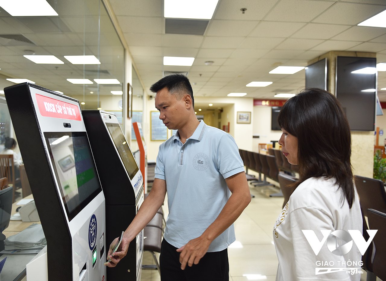 Toàn bộ quá trình đều được thực hiện nhanh gọn, tự động thông qua hệ thống, tạo thuận lợi cho người dân