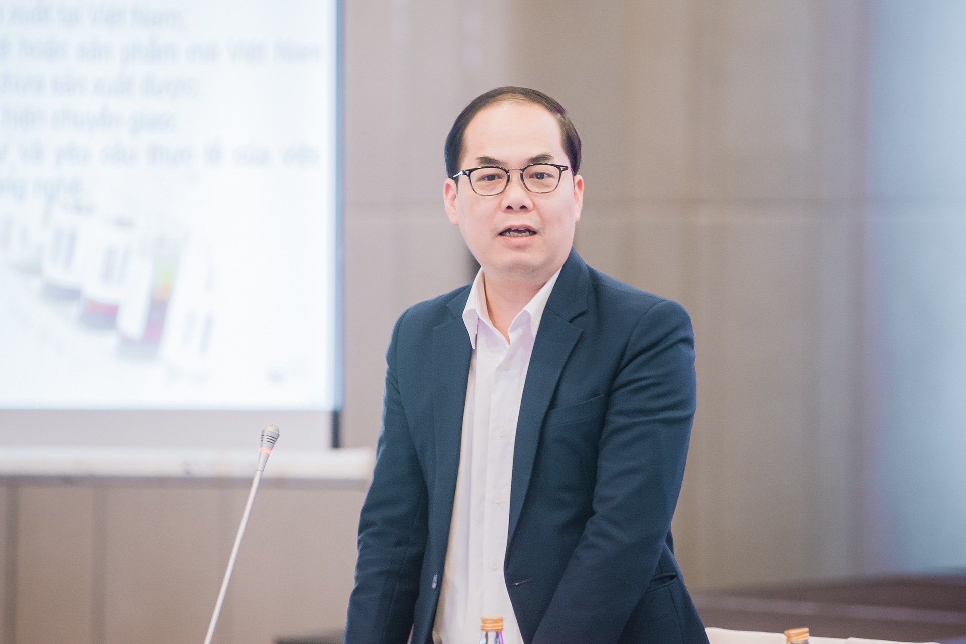 TS. Tạ Mạnh Hùng, Phó cục trưởng Cục Quản lý Dược, Bộ Y tế (Ảnh: Pháp luật và Doanh nghiệp)