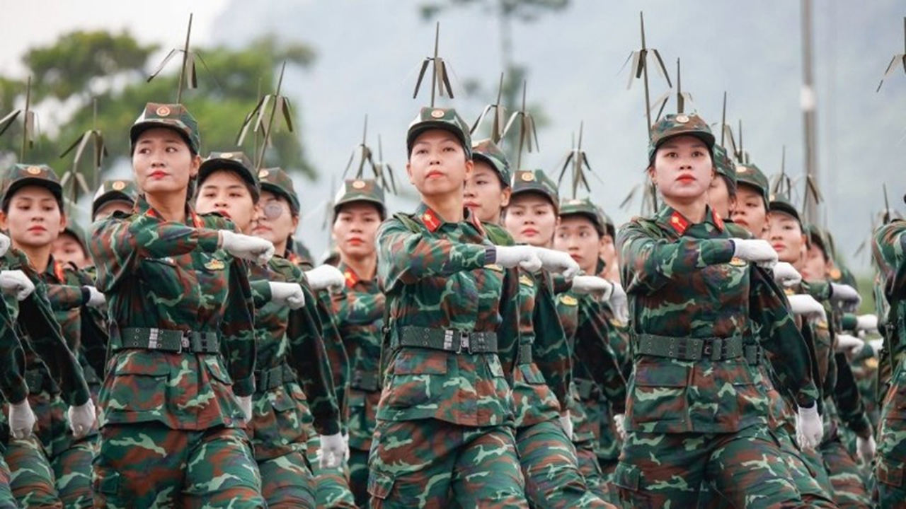 Bộ đội hợp luyện chuẩn bị cho Lễ kỷ niệm, diễu binh, diễu hành 80 năm Cách mạng tháng Tám thành công và Quốc khánh 2/9. (Ảnh: Nhân Dân)