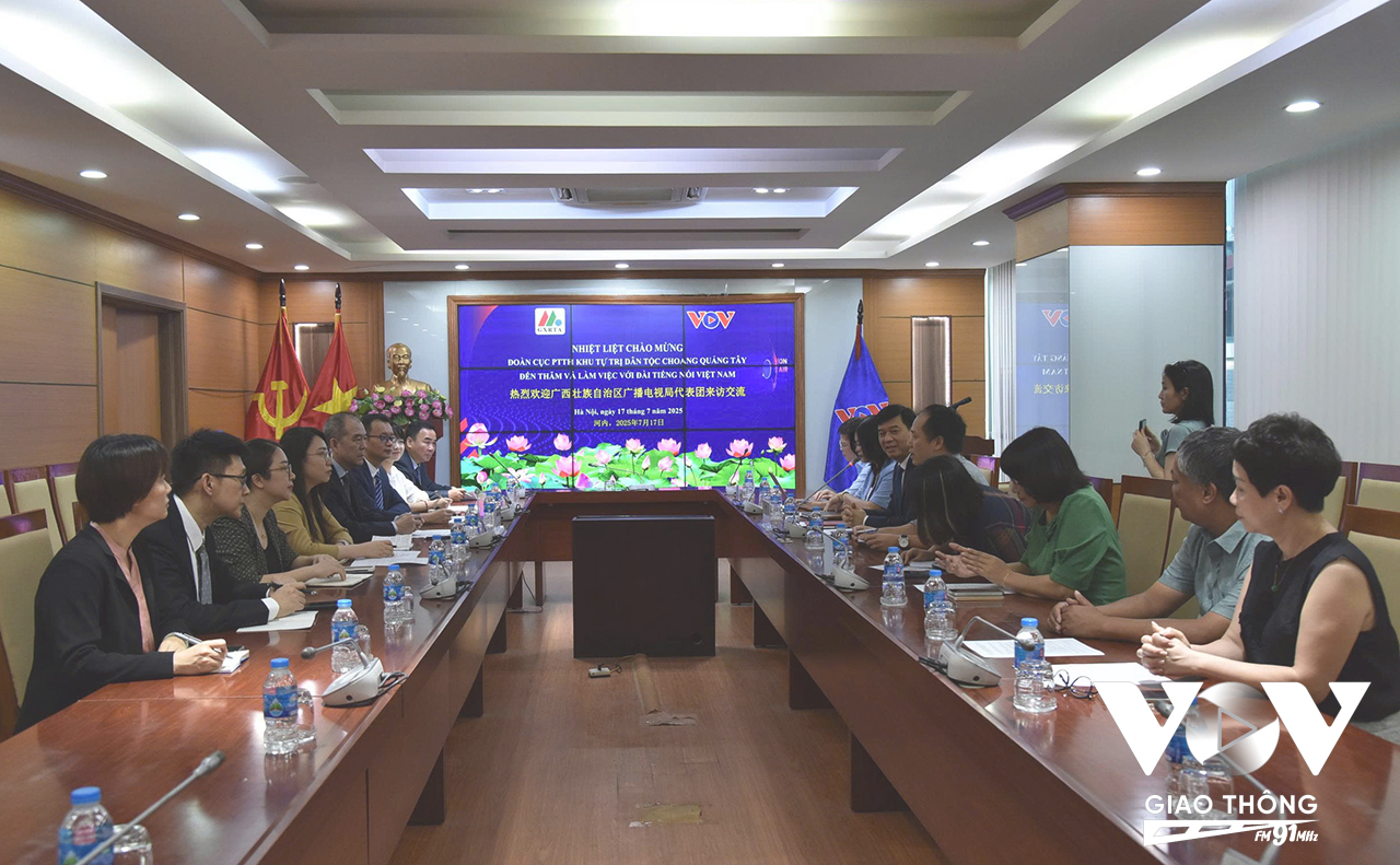 Toàn cảnh buổi làm việc