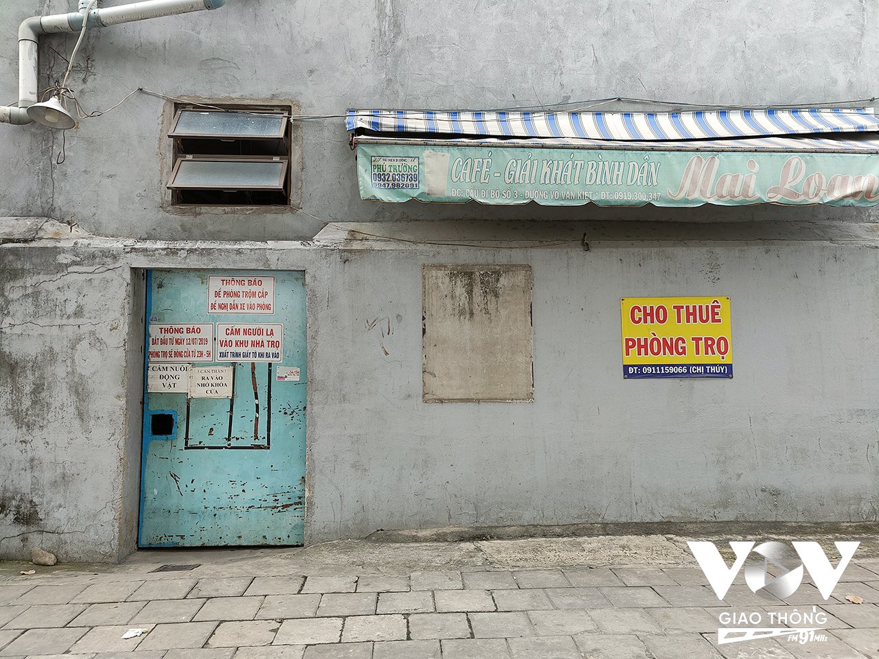 Với nhiều người thuê nhà, tiền cọc không chỉ là ràng buộc tài chính, mà còn là bài học đắt giá về sự cảnh giác và hiểu biết pháp lý trong giao dịch dân sự