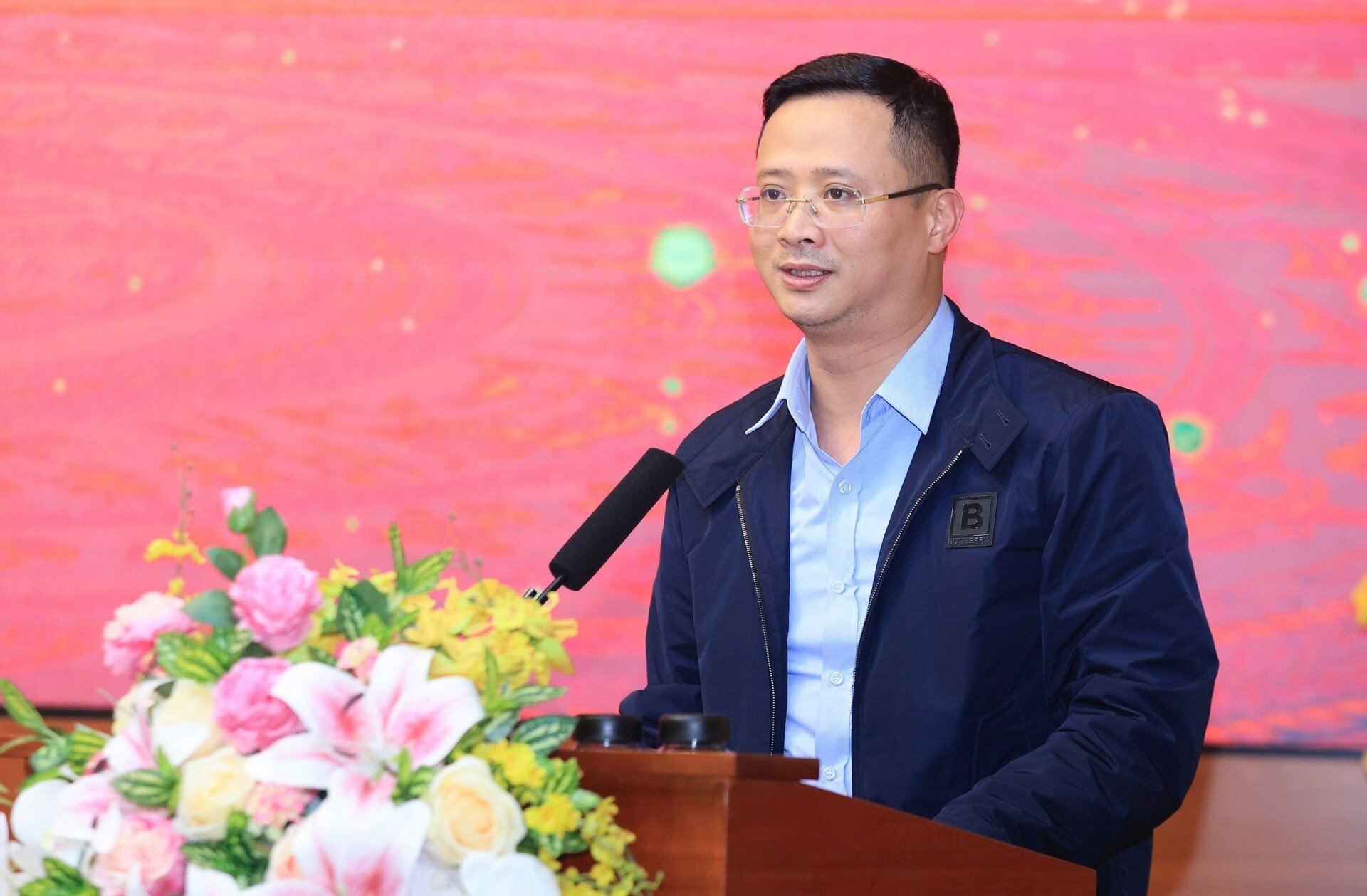 Ông Uông Việt Dũng, Cục trưởng Cục Hàng không VN, Bộ Xây dựng