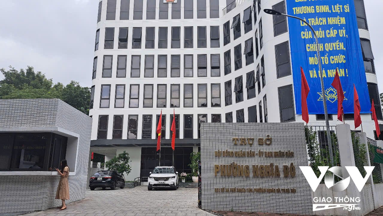 Mỗi phường thường bố trí 2 trụ sở riêng sau sắp xếp, tinh gọn bộ máy