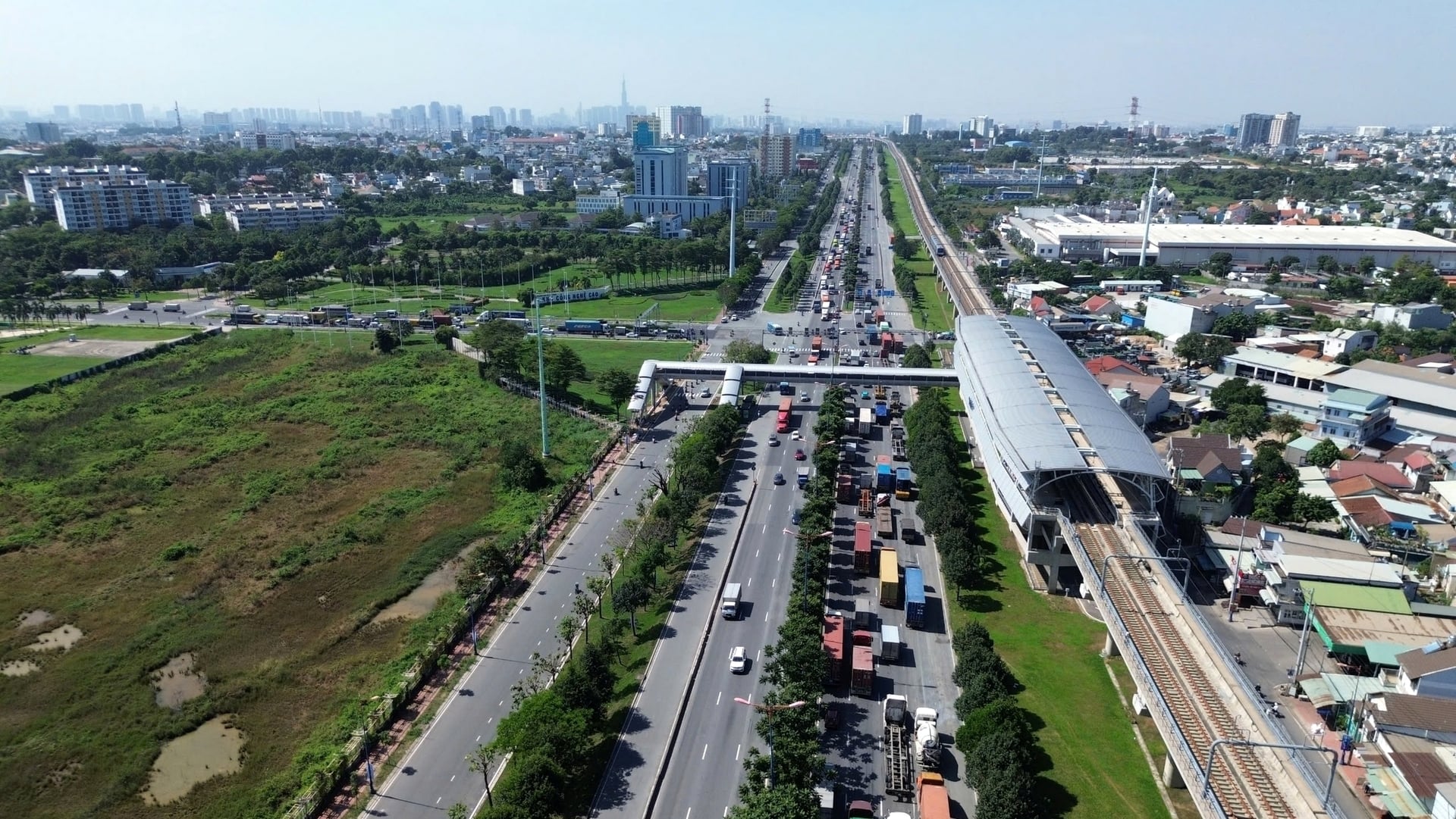 Tuyến metro số 1 phát huy hiệu quả