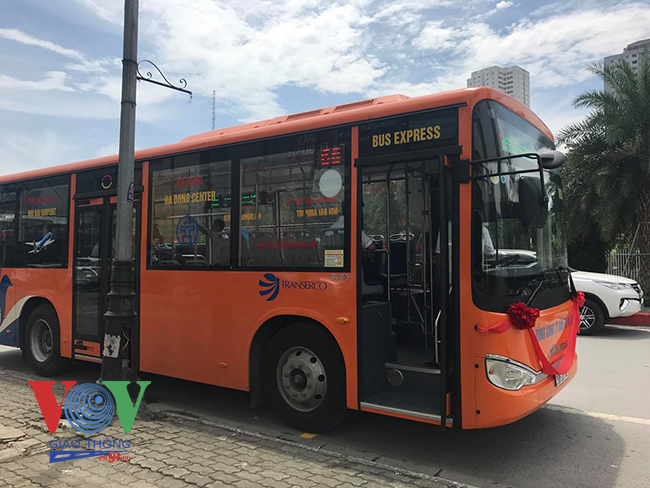 Tuyến buýt số 68 chất lượng cao (Trung tâm thương mại Mê Linh Plaza Hà Đông - Sân bay Nội Bài)