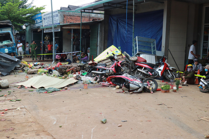 Tai nạn giao thông thảm khốc ở Đắk Nông
