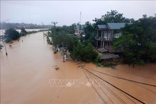 Một điểm bị ngập nước trên QL1 đoạn qua Thừa Thiên - Huế.