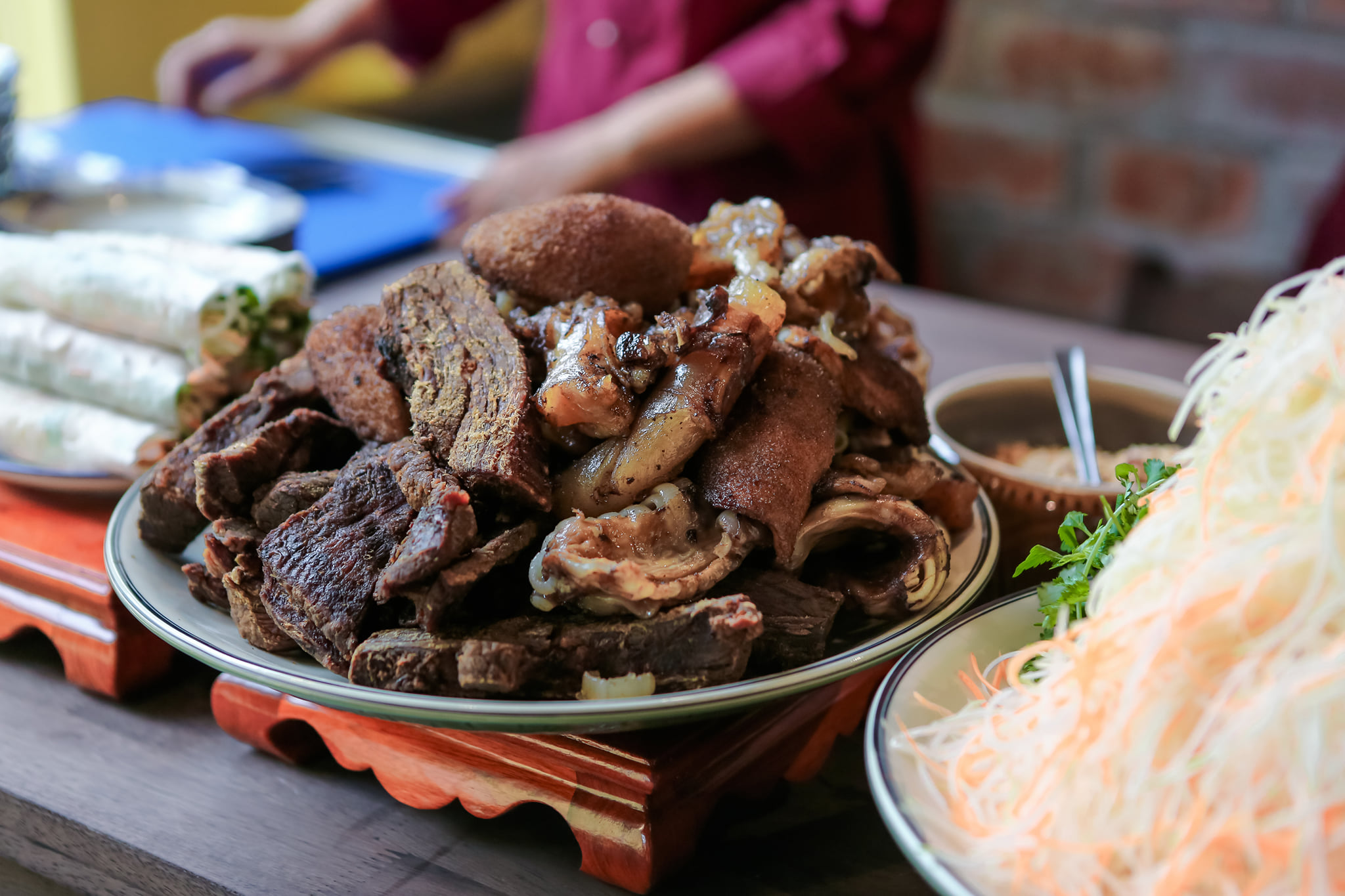 Món nộm bò khô ở Hà Nội Băm Sáu