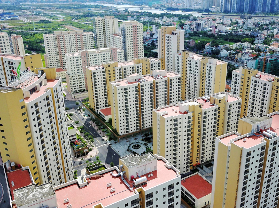 Việc xuất hiện những căn hộ giá rẻ cách đây gần chục năm ở các khu vực ngoại thành Hà Nội đã mở ra một cơ hội lớn, đưa giấc mơ “an cư” đến gần hơn với những người ngoại tỉnh lập nghiệp ở Thủ đô.