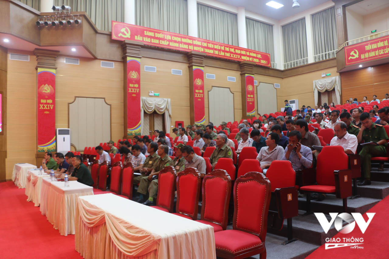 Các đội viên, dân phòng của huyện Thanh Trì tham gia đầy đủ lớp tập huấn, chấp hành nghiêm túc nội quy, quy định của lớp