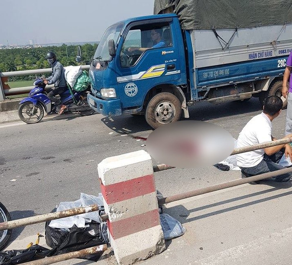 Truy tìm phương tiện liên quan đến vụ tai nạn khu vực đường dẫn cầu Thanh Trì 