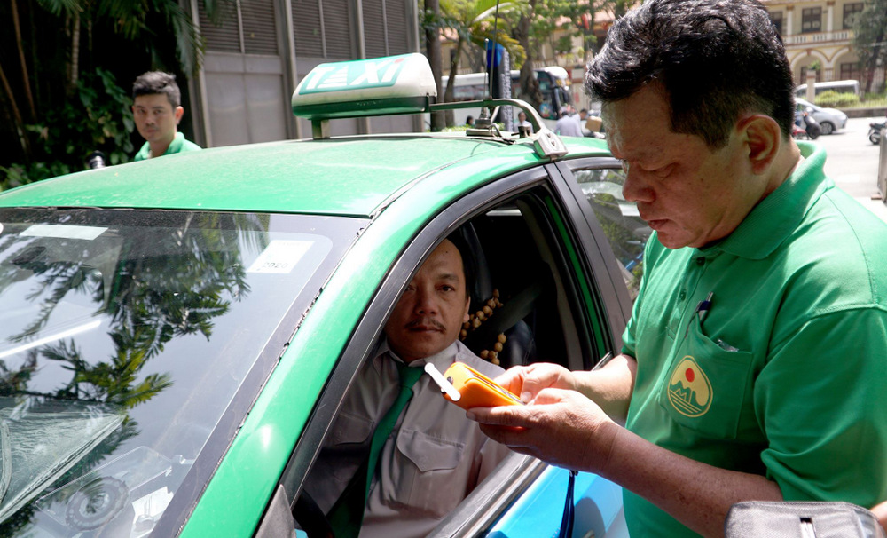 Hơn 500 tài xế taxi  Mai Linh không vi phạm nồng độ cồn