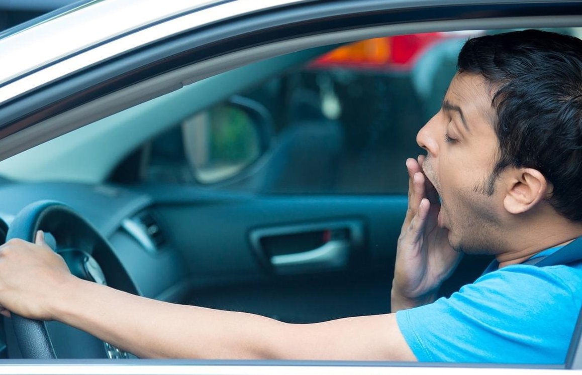 Tuyệt đối không lái xe khi buồn ngủ, tránh gây ra tai nạn đáng tiếc