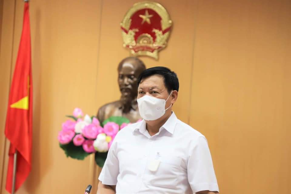 Thứ trưởng Bộ Y tế Đỗ Xuân Tuyên